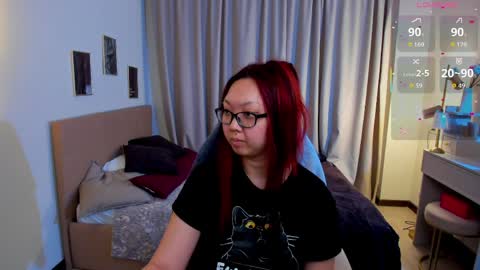 Marine  online show from April 4, 2026, 2:03 pm