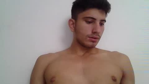 mariobrosss517470 online show from December 3, 2024, 12:49 pm