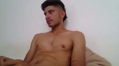 mariobrosss517470 online show from March 11, 2025, 7:47 pm