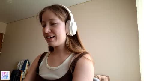 Snapshot of marionpierce chatting on June 21, 2026, 2:08 pm Mia online show from June 21, 2026, 2:08 pm