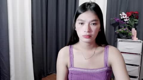 Snapshot of mariposa_zzz chatting on June 13, 2026, 3:43 pm ashley online show from June 13, 2026, 3:43 pm