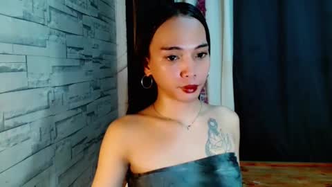 Snapshot of marishkafoxx chatting on May 11, 2026, 12:11 pm marishka online show from May 11, 2026, 12:11 pm