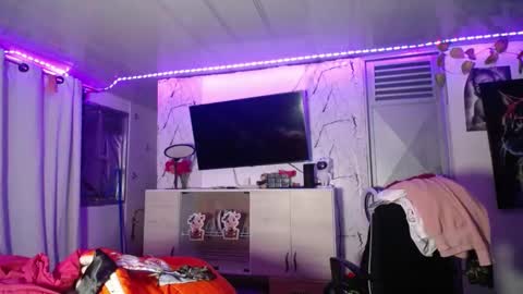 Maritza Ferrer -Samara Beltran online show from October 23, 2025, 8:13 am