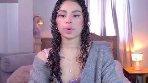Snapshot of marivimichel03 chatting on September 8, 2025, 7:02 pm online show from September 8, 2025, 7:02 pm