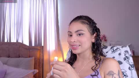 Snapshot of marivimichel03 chatting on September 16, 2025, 7:04 pm online show from September 16, 2025, 7:04 pm