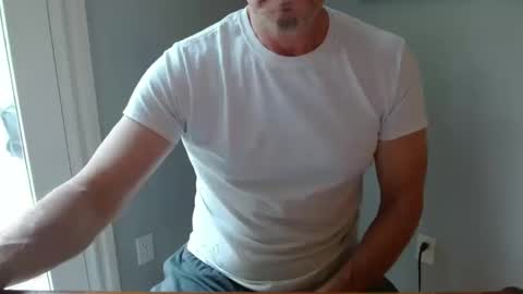 Mark online show from October 17, 2025, 8:11 pm
