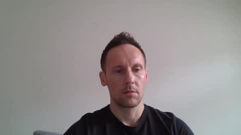 Mark online show from March 1, 2025, 1:07 pm