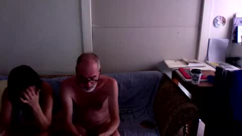 Snapshot of mark_and_lola chatting on February 1, 2026, 10:41 pm mark_and_lola online show from February 1, 2026, 10:41 pm