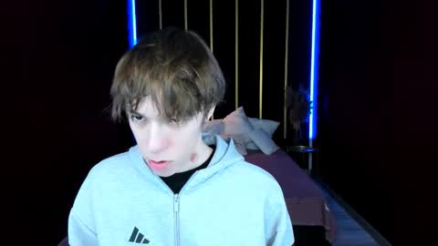 Mark online show from March 15, 2026, 10:54 am