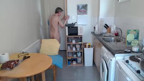 Snapshot of mark_islington chatting on May 6, 2026, 9:03 am mark_islington online show from May 6, 2026, 9:03 am