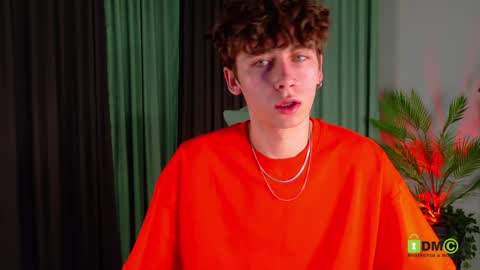 Mark online show from April 18, 2026, 5:17 pm