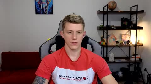 mark_shturman online show from January 19, 2026, 3:27 pm