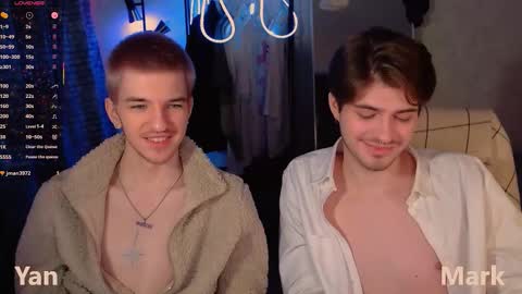 Mark online show from December 16, 2025, 4:39 am