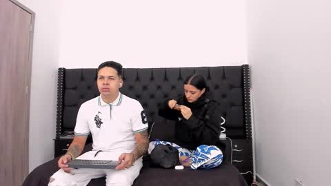 markandphilip  online show from November 23, 2025, 11:54 am