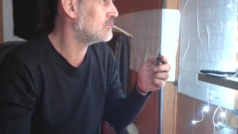 markbcnx online show from January 10, 2026, 7:15 pm