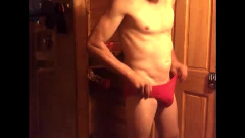 Snapshot of markjomes chatting on October 5, 2025, 8:01 am Mark Jomes online show from October 5, 2025, 8:01 am