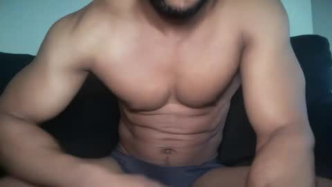 Snapshot of markkevblue chatting on November 17, 2025, 8:47 pm Markkev online show from November 17, 2025, 8:47 pm