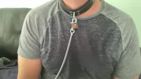 markmodel321 online show from September 22, 2025, 3:47 pm