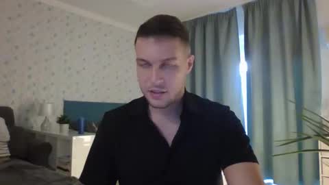 Snapshot of markster9696 chatting on November 9, 2025, 2:26 pm markster9696 online show from November 9, 2025, 2:26 pm