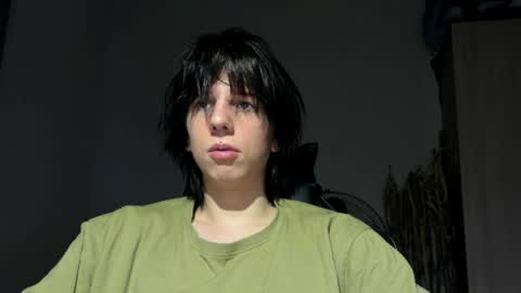 Snapshot of marksus_vasabi chatting on April 22, 2026, 7:15 pm Mark online show from April 22, 2026, 7:15 pm