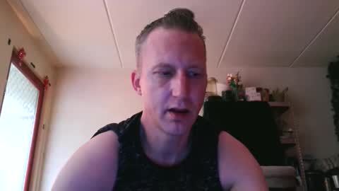 Mark online show from May 5, 2026, 12:02 pm