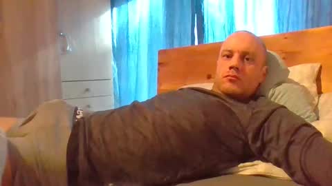 markus_7 online show from February 20, 2025, 12:15 pm