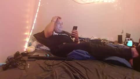 markymark101825061 online show from January 26, 2025, 6:38 am