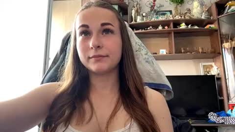 Snapshot of marlenahuit chatting on July 16, 2026, 11:27 am Lena online show from July 16, 2026, 11:27 am