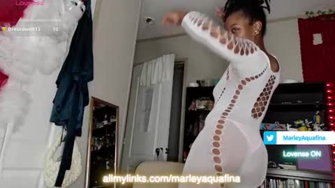 MarleyAquafina online show from December 5, 2025, 3:09 pm