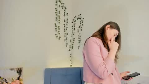 marniborth online show from February 22, 2026, 4:02 am