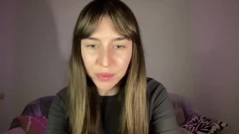 Snapshot of maroonaaa chatting on October 21, 2025, 3:46 pm Mary online show from October 21, 2025, 3:46 pm