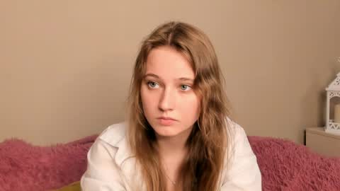 Andriella online show from April 23, 2026, 12:29 pm