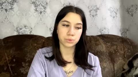 Giulia online show from December 14, 2025, 9:03 am