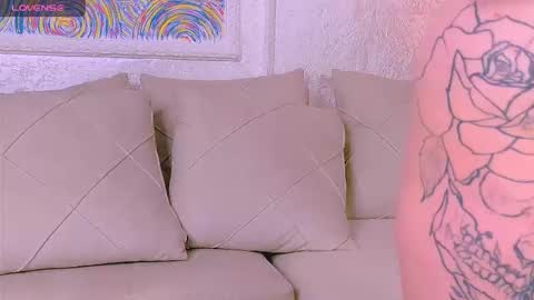 Mari online show from September 14, 2025, 4:44 am