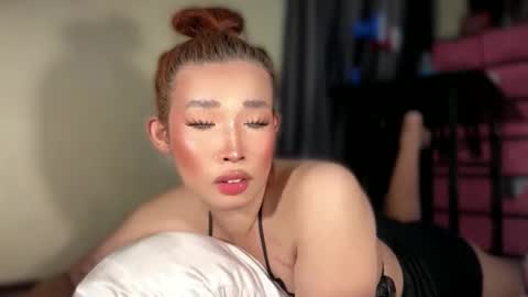 marryme_kai online show from April 26, 2026, 3:48 am