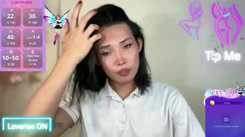 marryme_kai online show from May 8, 2026, 9:36 am