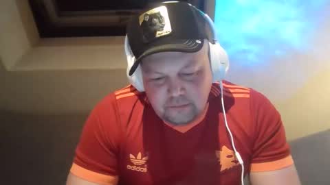 mars0481 online show from March 2, 2026, 7:10 pm