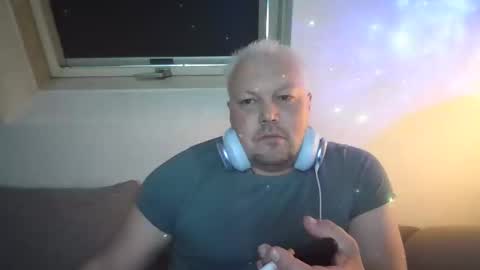 mars0481 online show from March 25, 2026, 4:24 pm