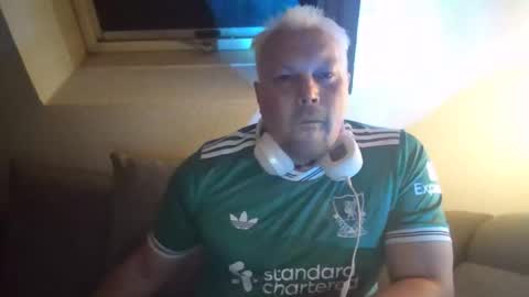 mars0481 online show from April 8, 2026, 9:48 pm