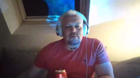 mars0481 online show from April 18, 2026, 11:05 pm