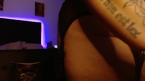 Snapshot of mars_in_pisces7 chatting on May 21, 2026, 12:50 am Mars online show from May 21, 2026, 12:50 am