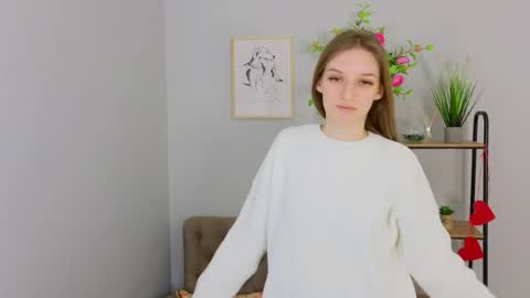 Snapshot of marta_genne chatting on April 15, 2026, 10:11 am Maria online show from April 15, 2026, 10:11 am