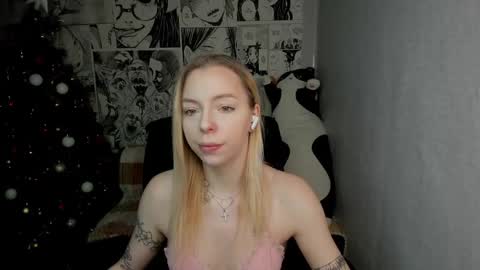 Martha Cameron online show from December 19, 2024, 8:55 pm