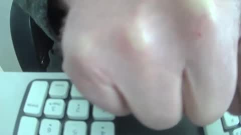 Snapshot of martial04 chatting on February 23, 2025, 1:10 pm martial04 online show from February 23, 2025, 1:10 pm