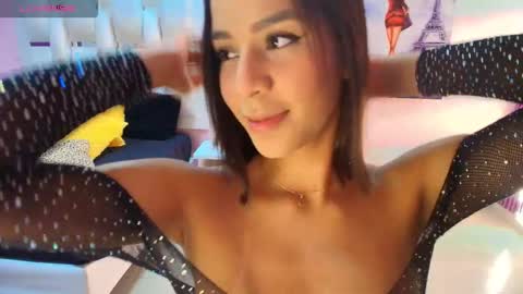 Snapshot of martiina_nia chatting on January 14, 2026, 8:58 pm MARTINA online show from January 14, 2026, 8:58 pm