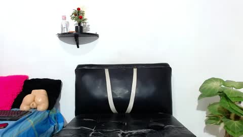 Snapshot of martin_fiit chatting on May 20, 2026, 11:44 pm Martin instagrammartinfiit online show from May 20, 2026, 11:44 pm