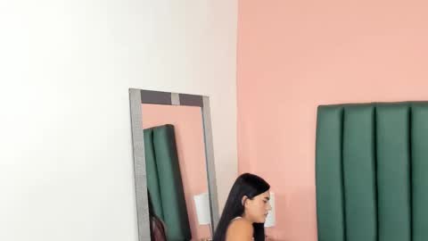 Martina Divine online show from November 8, 2025, 11:21 am