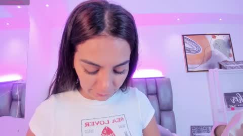 Martina online show from October 8, 2025, 11:30 am