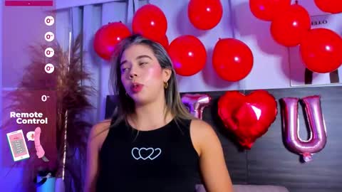 martina mIIler online show from February 14, 2025, 12:47 pm