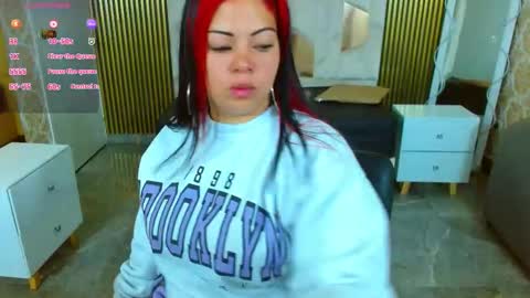 Snapshot of martina_tay chatting on October 20, 2025, 3:07 am Hey im martina online show from October 20, 2025, 3:07 am